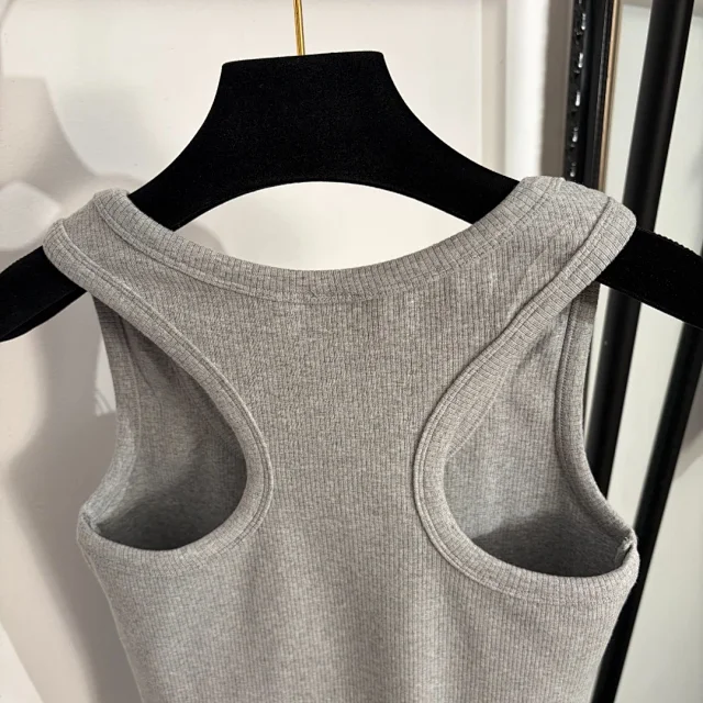 Chanel Vests Ribbed Scoop-Neck Tank Vest with Logo Patch product detail image 5