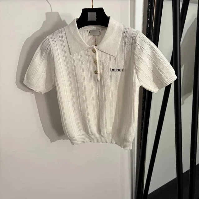 Miu Matching Sets Short-Sleeve Knit Polo Top and Pleated Skirt Set product detail image 3