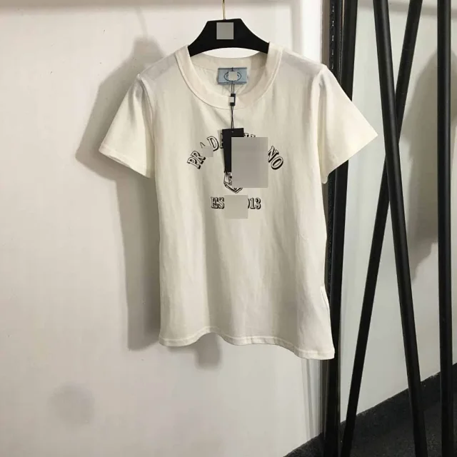 Prada T-Shirts Short-Sleeve Crewneck Triangle Emblem Logo T-Shirt product detail image 2