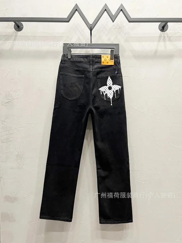 Louis Vuitton Jeans Straight-Leg Graphic Patch product detail image 27