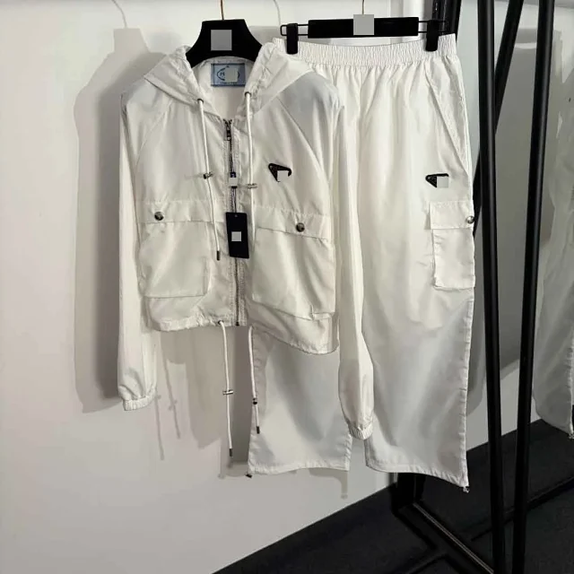 Unbranded Jackets Hooded drawstring windbreaker with flap pockets and triangle badge detail product detail image 2