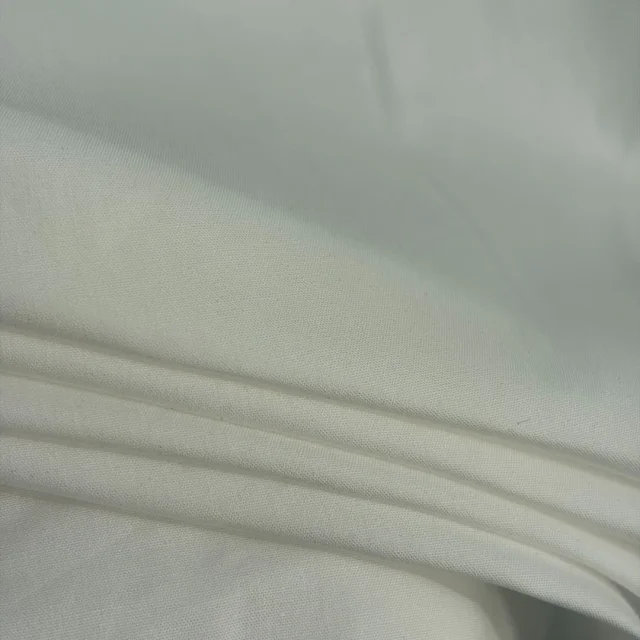 Unbranded Shirts Long-Sleeve Collared Shirt with Gold Lip-Shaped Hardware product detail image 9