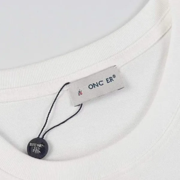 Moncler Logo Print White T-Shirt - 9