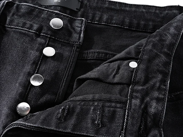 AMIRI Jeans Distressed slim-fit product detail image 8