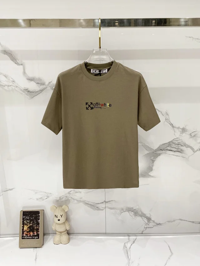 Off-White T-Shirts Short-Sleeve Logo Print product detail image 3