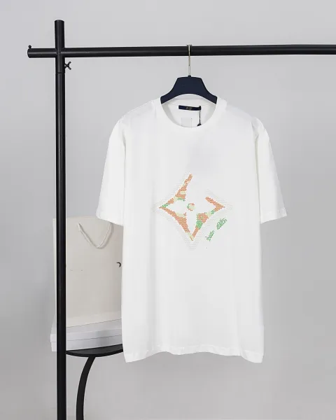 Design Five Heads Graphic White T-Shirt - 29