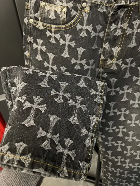 Chrome Hearts Cross Print Distressed Denim Jeans - 8