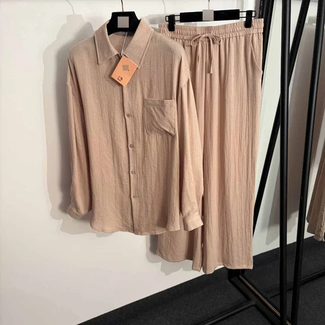 Unbranded Matching Sets Long-sleeve collared button-up shirt with chest pocket and drawstring wide-leg trousers product detail image 2