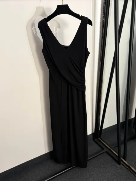 Versace Medusa-Embellished draped black dress - 5