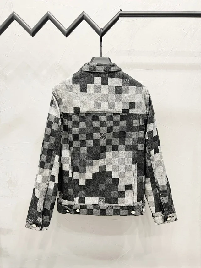 Louis Vuitton Matching Sets Monogram Denim Jacket and Jeans Set product detail image 24