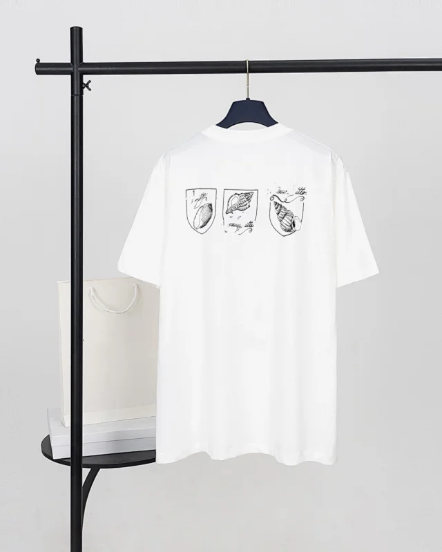 Louis Vuitton T-Shirts Short-Sleeve Graphic Print T-Shirt product detail image 7