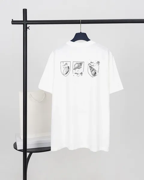 Design Five Heads Graphic White T-Shirt - 8