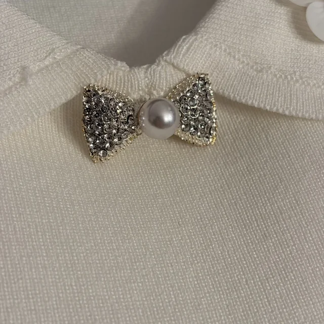Miu Vests Pearl-Embellished Sailor-Collar Knit Vest with Floral Appliqués product detail image 7
