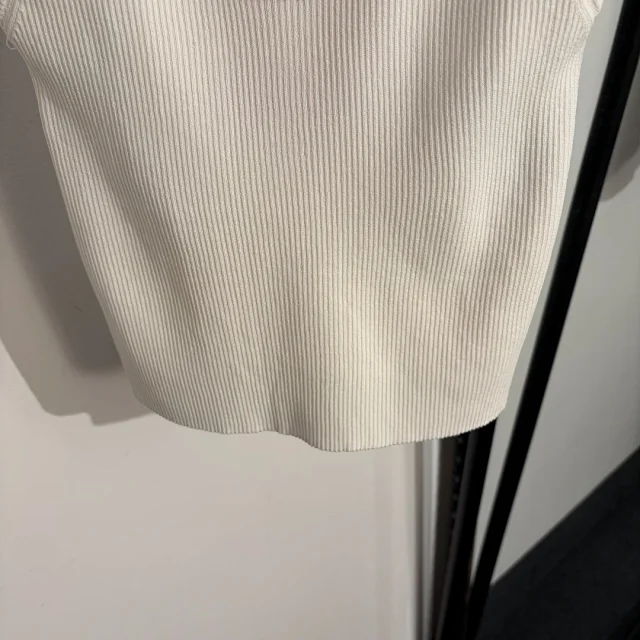 Miu Knitwear Ribbed Knit Bow-Shoulder Top product detail image 5