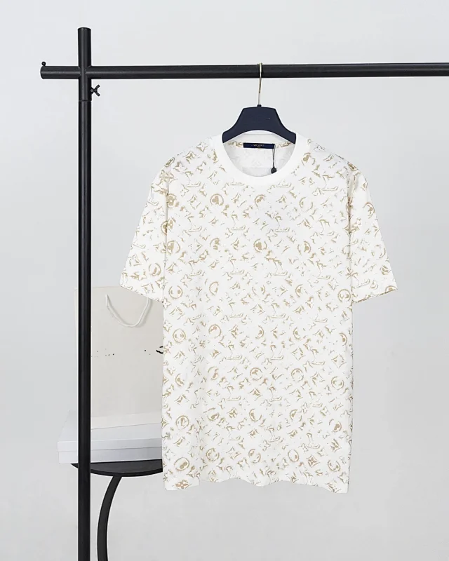 Louis Vuitton T-Shirts Short-Sleeve Graphic Print T-Shirt product detail image 20