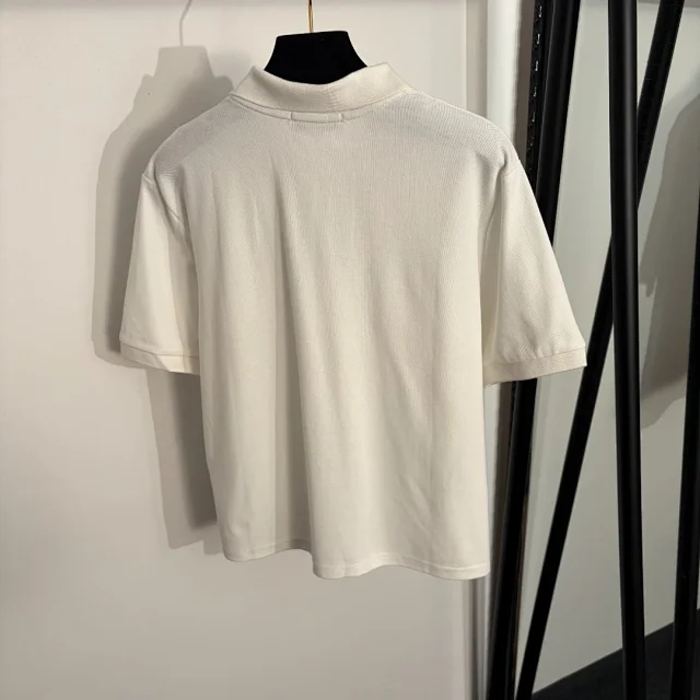 Unbranded T-Shirts Short-Sleeve Zip Polo Shirt with Embroidered Chest Emblem product detail image 3