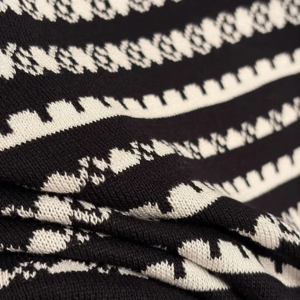 Miu Miu Knit Set Black and White Geometric Pattern Two-Piece Set - 10
