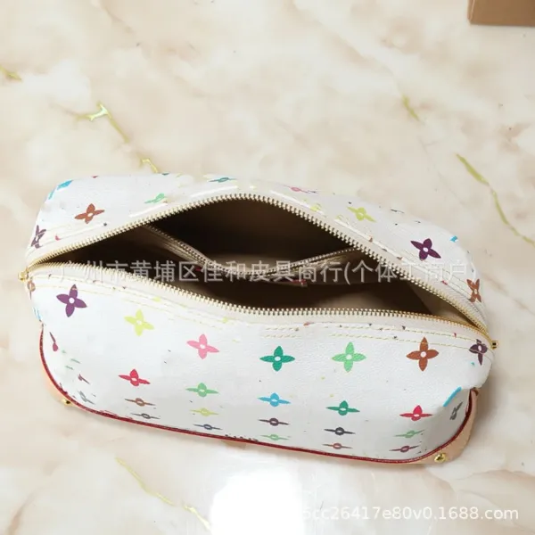 Louis Vuitton Monogram Pouch Brown Canvas Cosmetic Bag Clutches - 4