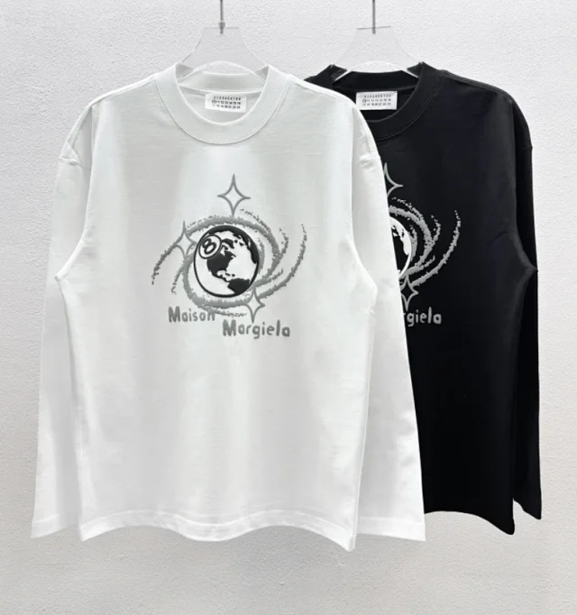 Maison Margiela T-Shirts Long-Sleeve Graphic T-Shirt product detail image 35