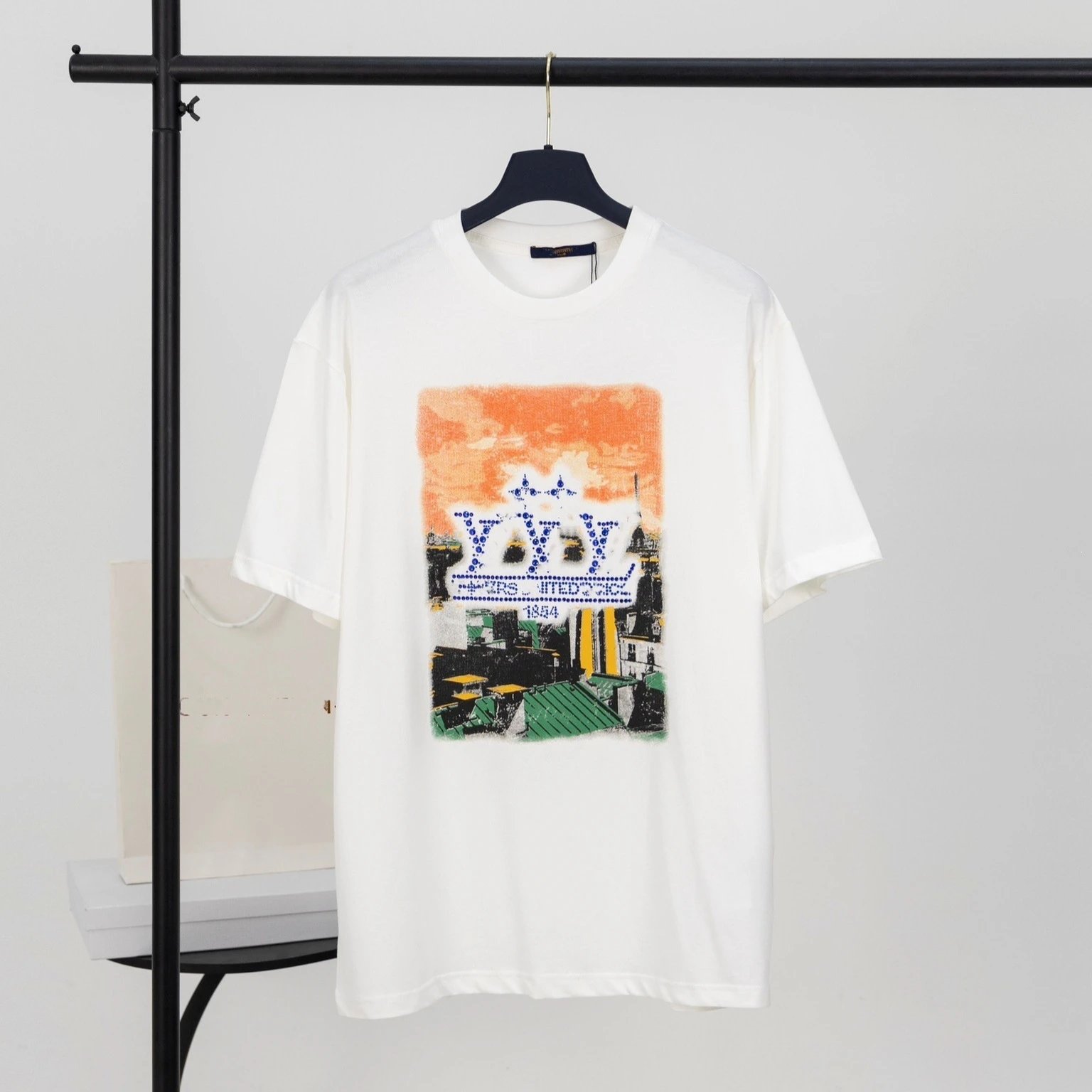 Louis Vuitton T-Shirts Short-Sleeve Graphic Print T-Shirt image 5