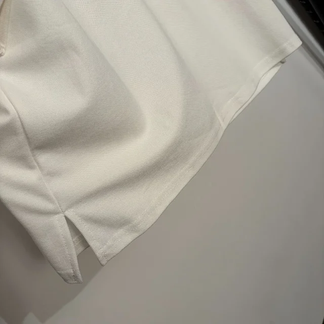 Unbranded T-Shirts Short-Sleeve Zip Polo Shirt with Embroidered Chest Emblem product detail image 8