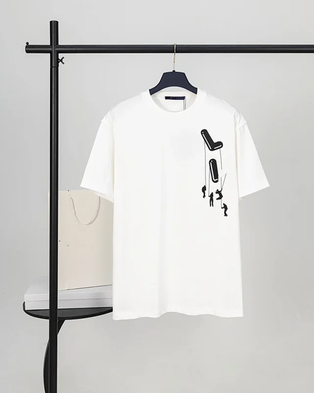 Louis Vuitton T-Shirts Short-Sleeve Graphic Print T-Shirt product detail image 45