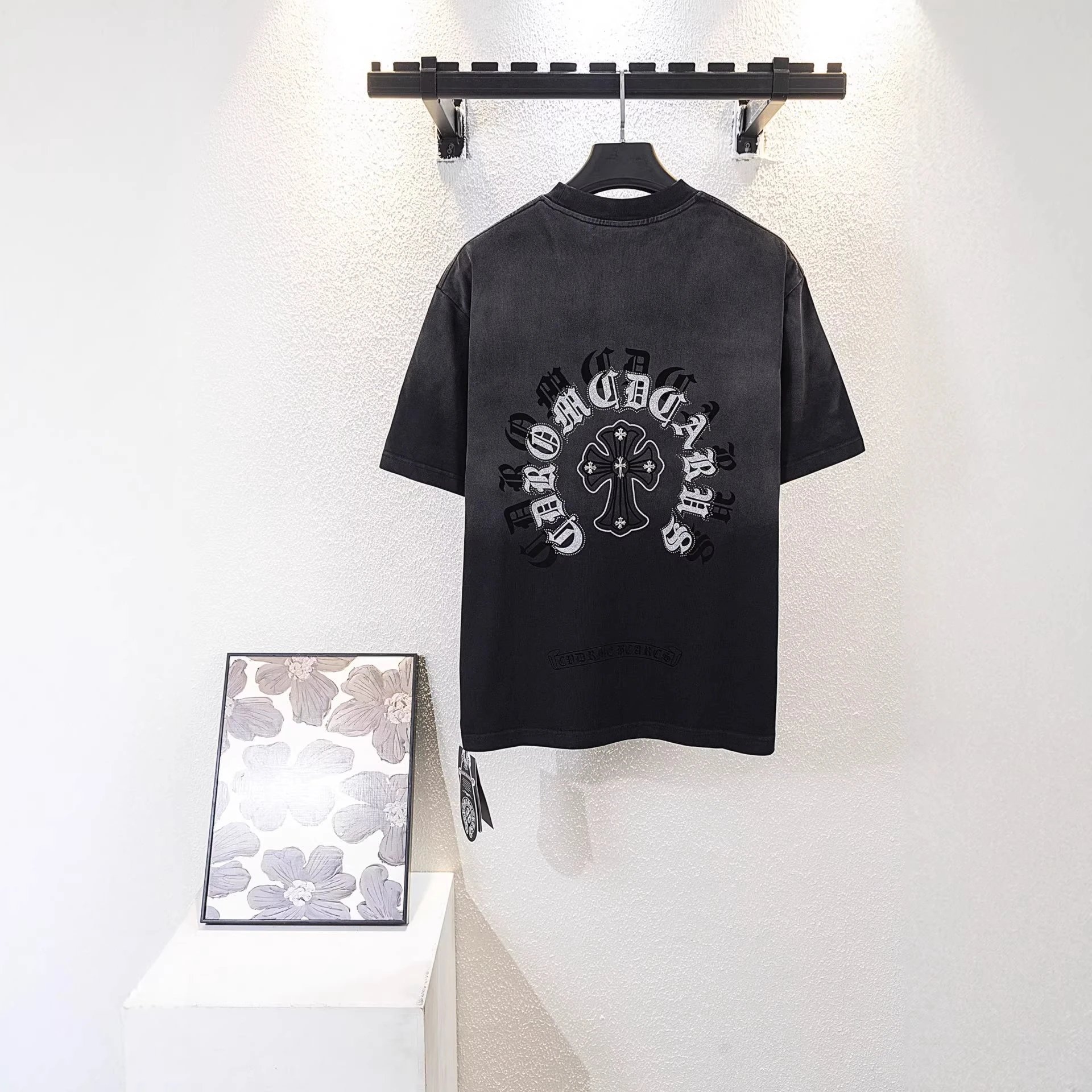 Chrome Hearts T-Shirts Cross Graphic Rhinestone Short-Sleeve T-Shirt image 3