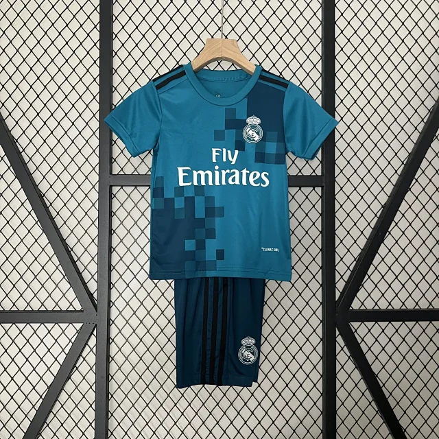 Real Madrid Football Jerseys Kids Jersey and Shorts Set product detail image 16