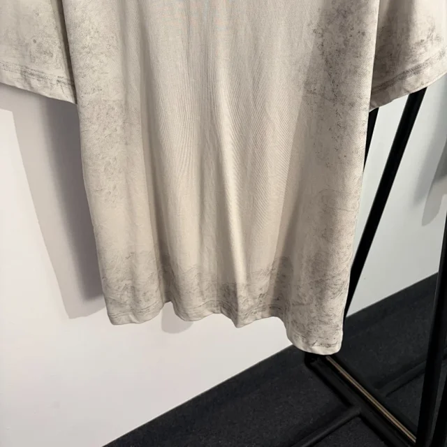 Unbranded T-Shirts Oversized distressed embroidered-logo T-shirt product detail image 5