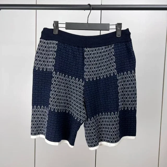 Louis Vuitton Short-Sleeve Logo Knit T-Shirt product detail image 6