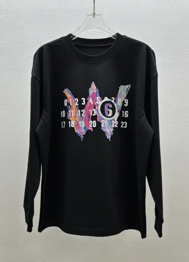 Maison Margiela T-Shirts Long-Sleeve Graphic T-Shirt product detail image 27