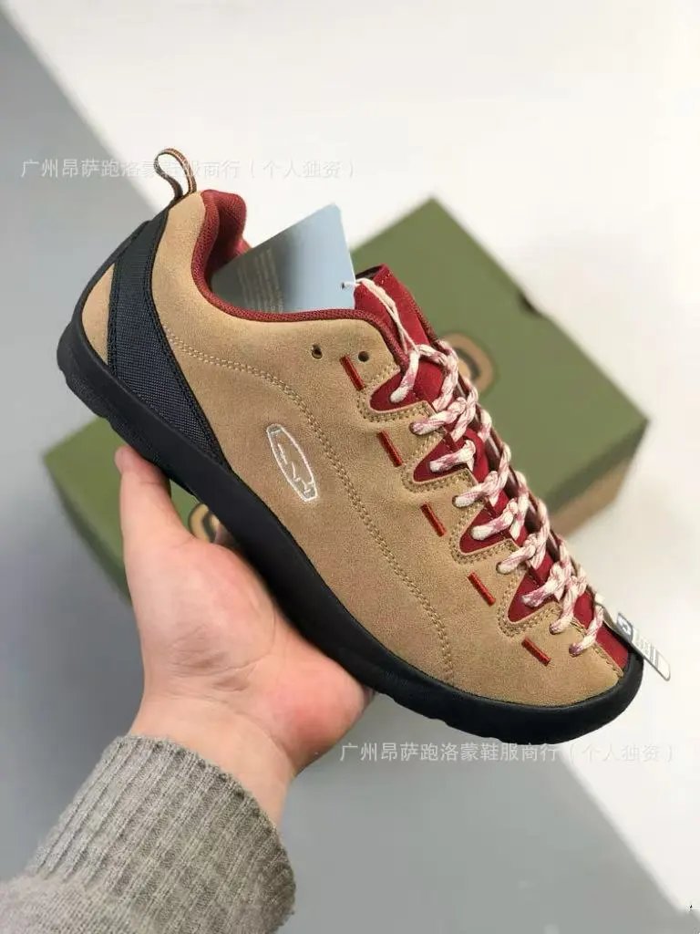 brown red