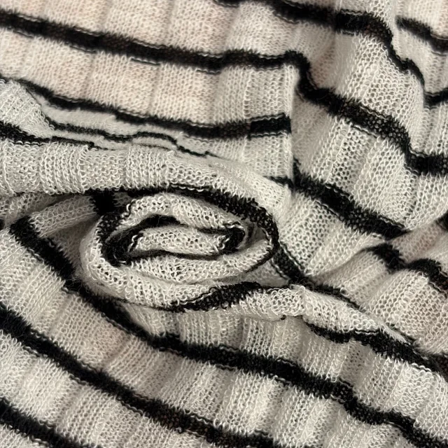 Unbranded Matching Sets Rib-knit cardigan and camisole set with bee embroidery product detail image 10