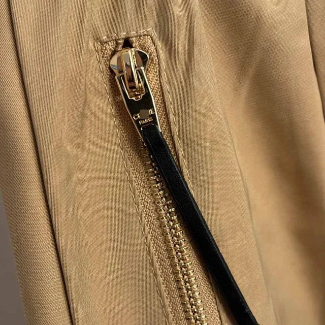 CELINE Skirts Elastic-Waist Midi Skirt with Zip Pockets and Embroidered Logo product detail image 8