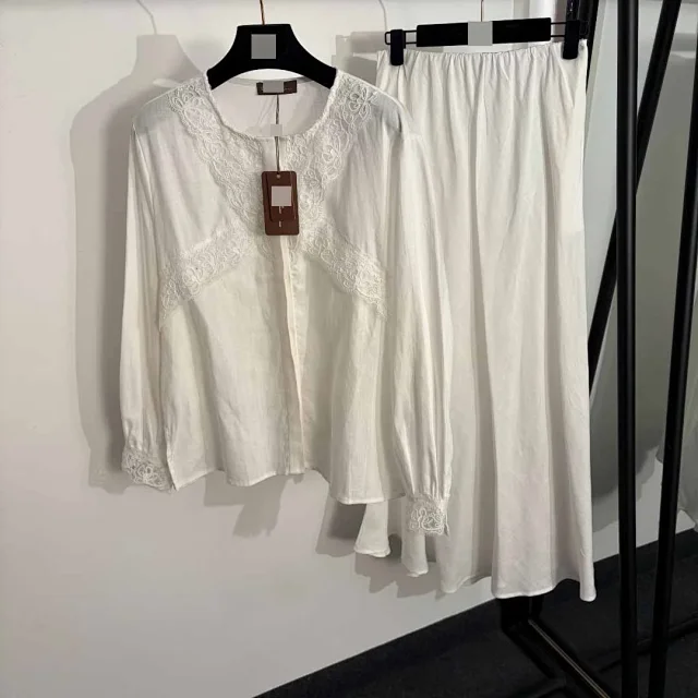 Unbranded Matching Sets Lace-Trim Long-Sleeve Blouse and High-Waist Skirt Set product detail image 2