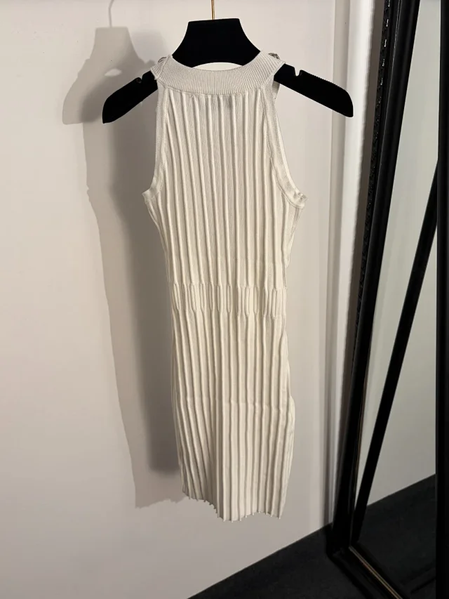 Miu Dresses Sleeveless ribbed knit dress with crystal-embellished neckline product detail image 3