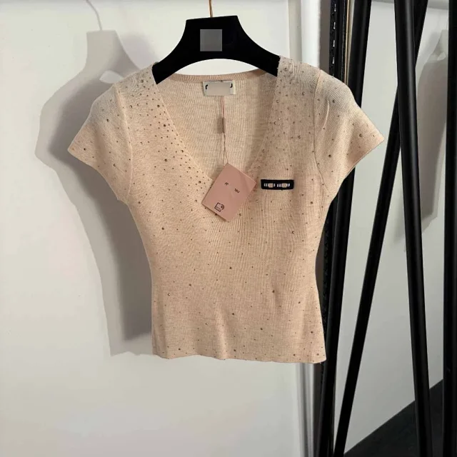 Unbranded Knitwear Rhinestone V-Neck Short-Sleeve Knit Top product detail image 2