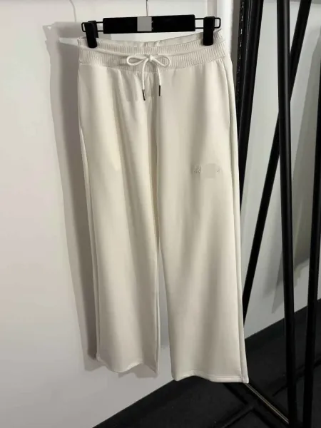 Design Cropped Hoodie and Wide-Leg Sweatpants Set Beige Casual Set - 7