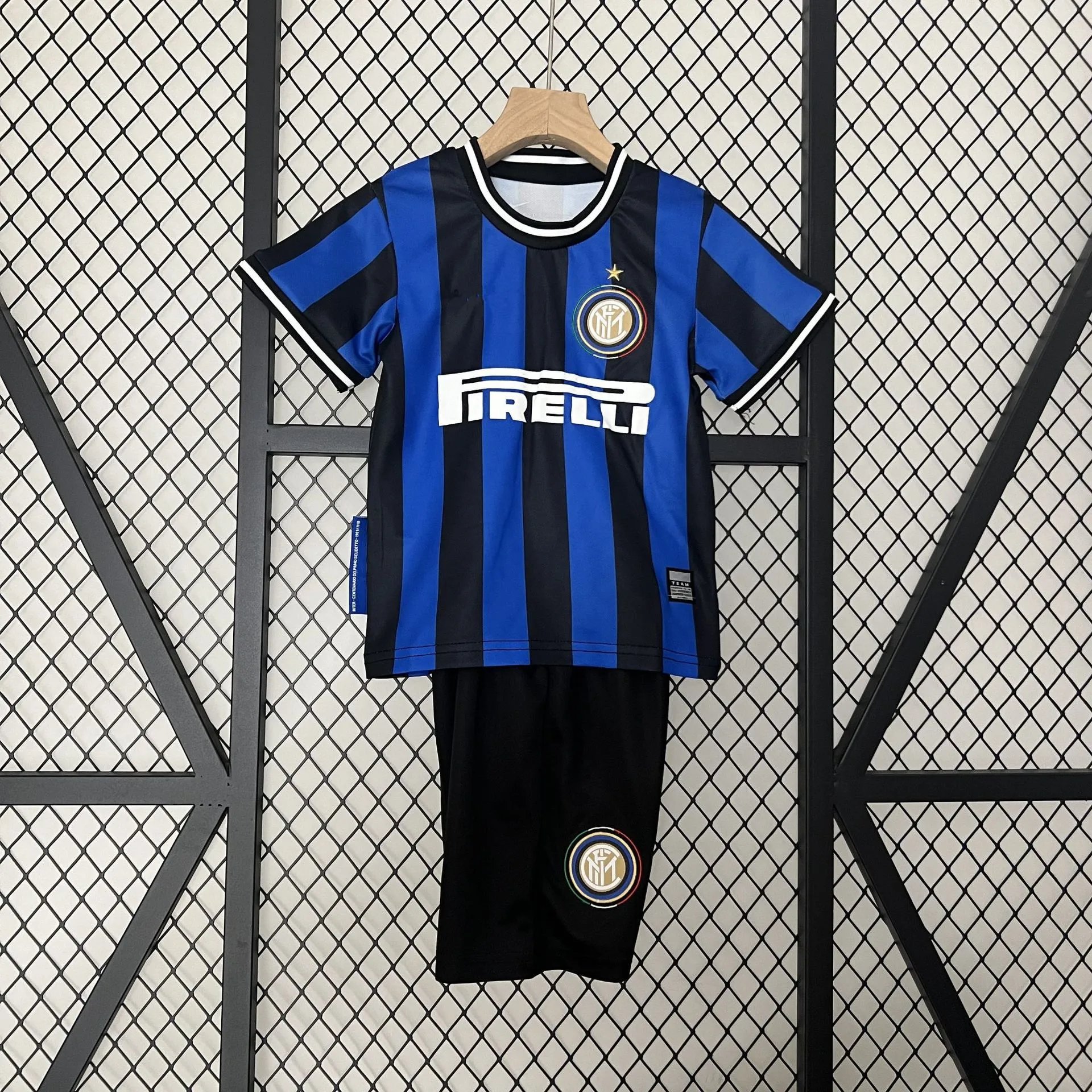 Real Madrid Football Jerseys Kids Jersey and Shorts Set image 3