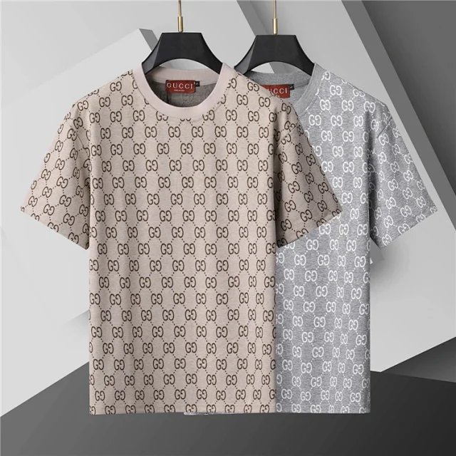 Louis Vuitton T-Shirts Short-Sleeve Crew-Neck Logo-Print T-Shirt product detail image 4