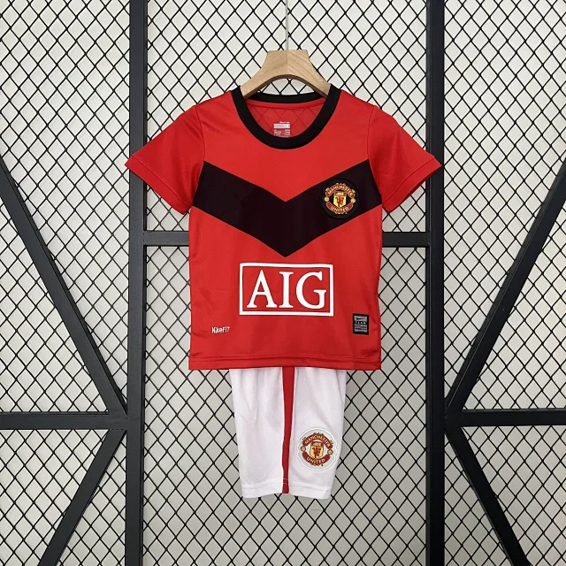 Real Madrid Football Jerseys Kids Jersey and Shorts Set product detail image 3