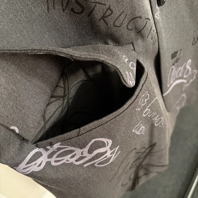 Chanel Vests Double-Breasted Graffiti Print Vest product detail image 8