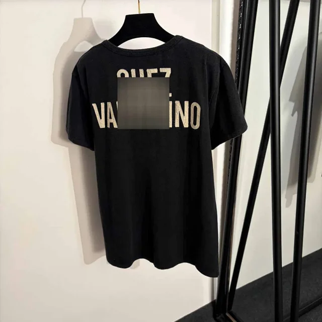 Valentino T-Shirts Short-Sleeve Letter-Print T-Shirt product detail image 3