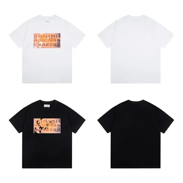 Maison Margiela Multiple graphic T-shirt designs product detail image 19