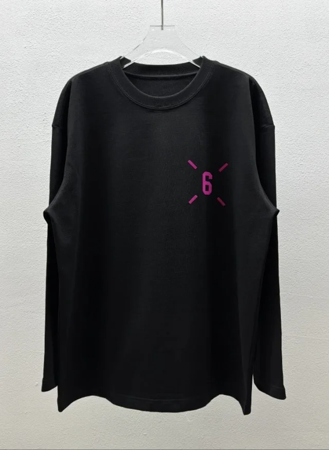 Maison Margiela T-Shirts Long-Sleeve Graphic T-Shirt product detail image 31