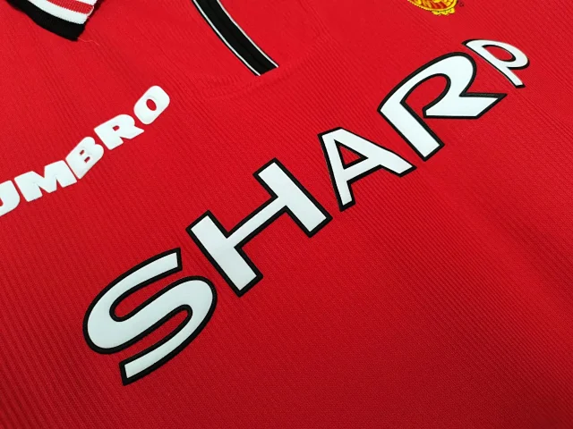 Manchester United Football Jerseys 1998–99 Home Retro product detail image 9