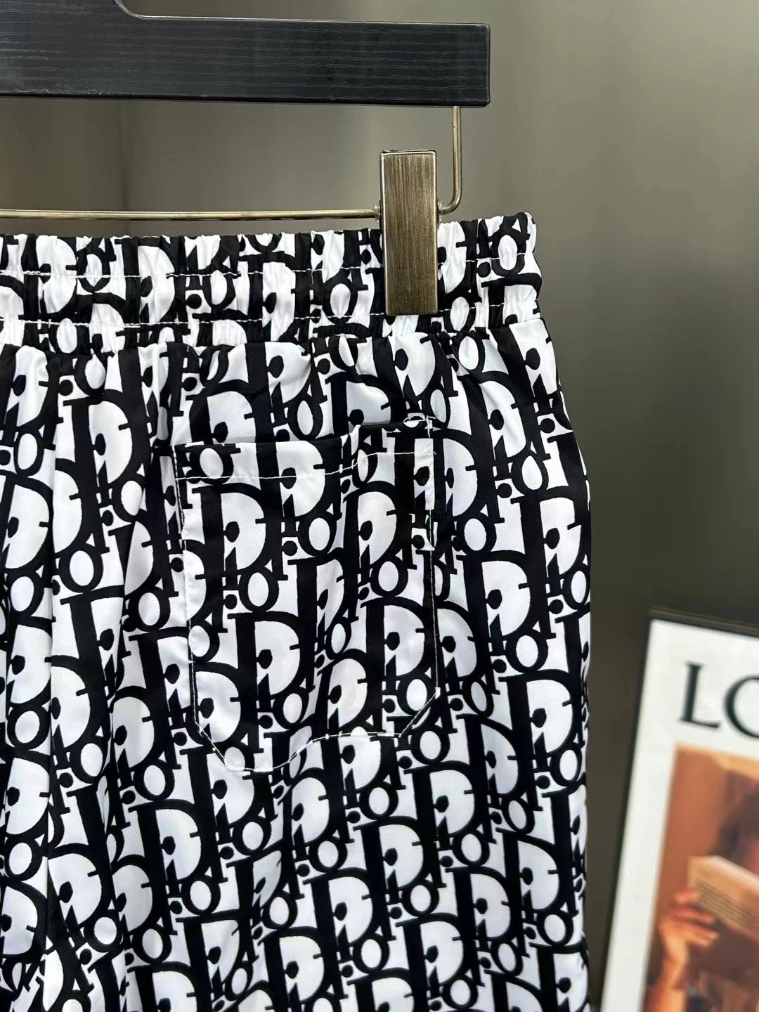 Dior Oblique Print Swim Shorts White / Black - 30