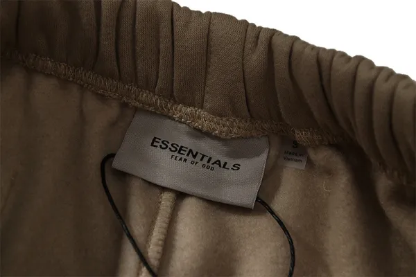 Fear of God Essentials Logo Sweatpants Beige - 16