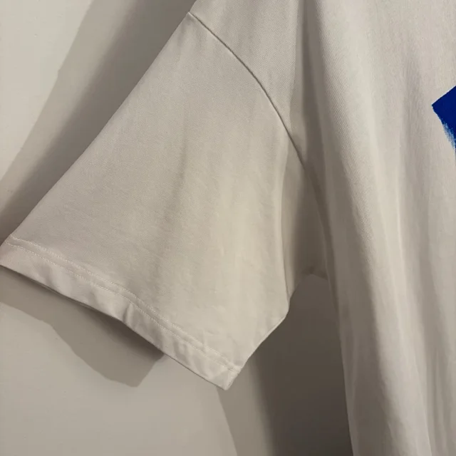Unbranded T-Shirts Short-Sleeve T-Shirt with Contrast Brushstroke Chest Print product detail image 6