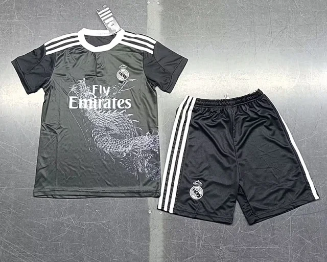Real Madrid Football Jerseys Kids Jersey and Shorts Set product detail image 17